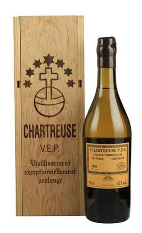 Photographie d'une bouteille de Chartreuse Vep Jaune 1 L Crd