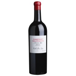 Photographie d'une bouteille de vin rouge Cht La Tour De By Cabernet Sauvignon 2016 Rge 75cl Crd