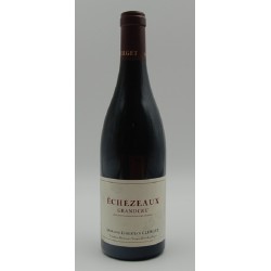 Photographie d'une bouteille de vin rouge Clerget Grand Cru 2011 Echezeaux Rge 75cl Crd